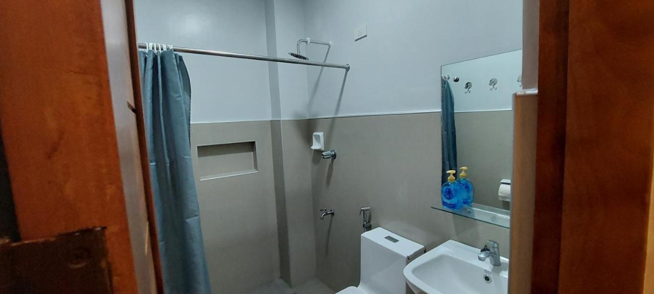 Le Chateau Residences Bacolod Exterior photo
